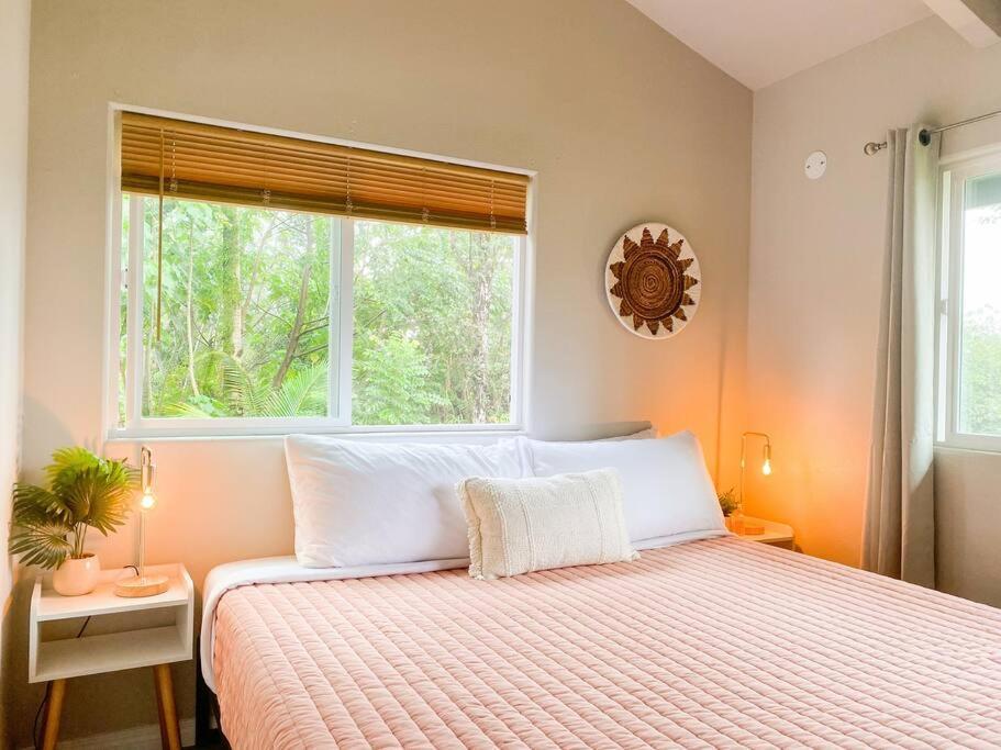 Hibiscus Hale, Full Kitchen, King Bed, Parking Apartment Keaau Luaran gambar